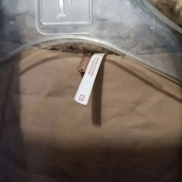 *SOLD* Free People  jacket Brown Tan So Soft Cozy Peacoat Teddy Sherpa Button s… - Picture 3 of 4